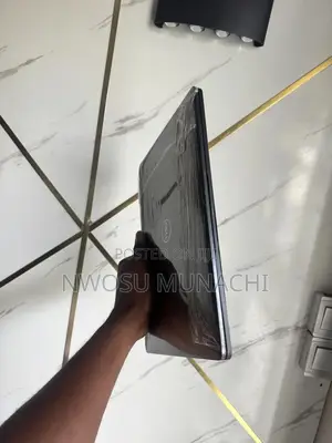 Laptop Dell Latitude 5300 8GB Intel Core i5 SSD 256GB
