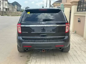 Ford Explorer Limited 4dr 4x4 (3.5L 6cyl 6A) 2013 Black