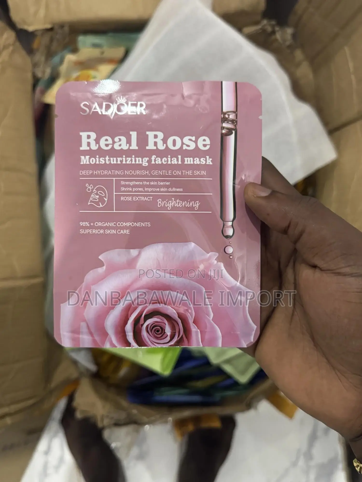 Sadoer Face Mask Moisturizing Face Sheet.