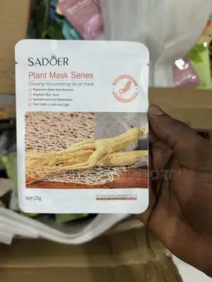 Sadoer Face Mask Moisturizing Face Sheet.