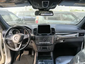 Mercedes-Benz GLE-Class 2017 White