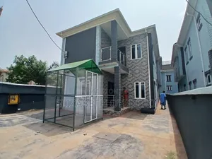 5bdrm Duplex in Isheri North for sale