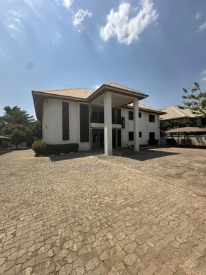 10bdrm Duplex in Wuse 2 Abuja for rent