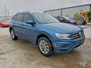 Volkswagen Tiguan 2.0T S FWD 2018 Blue