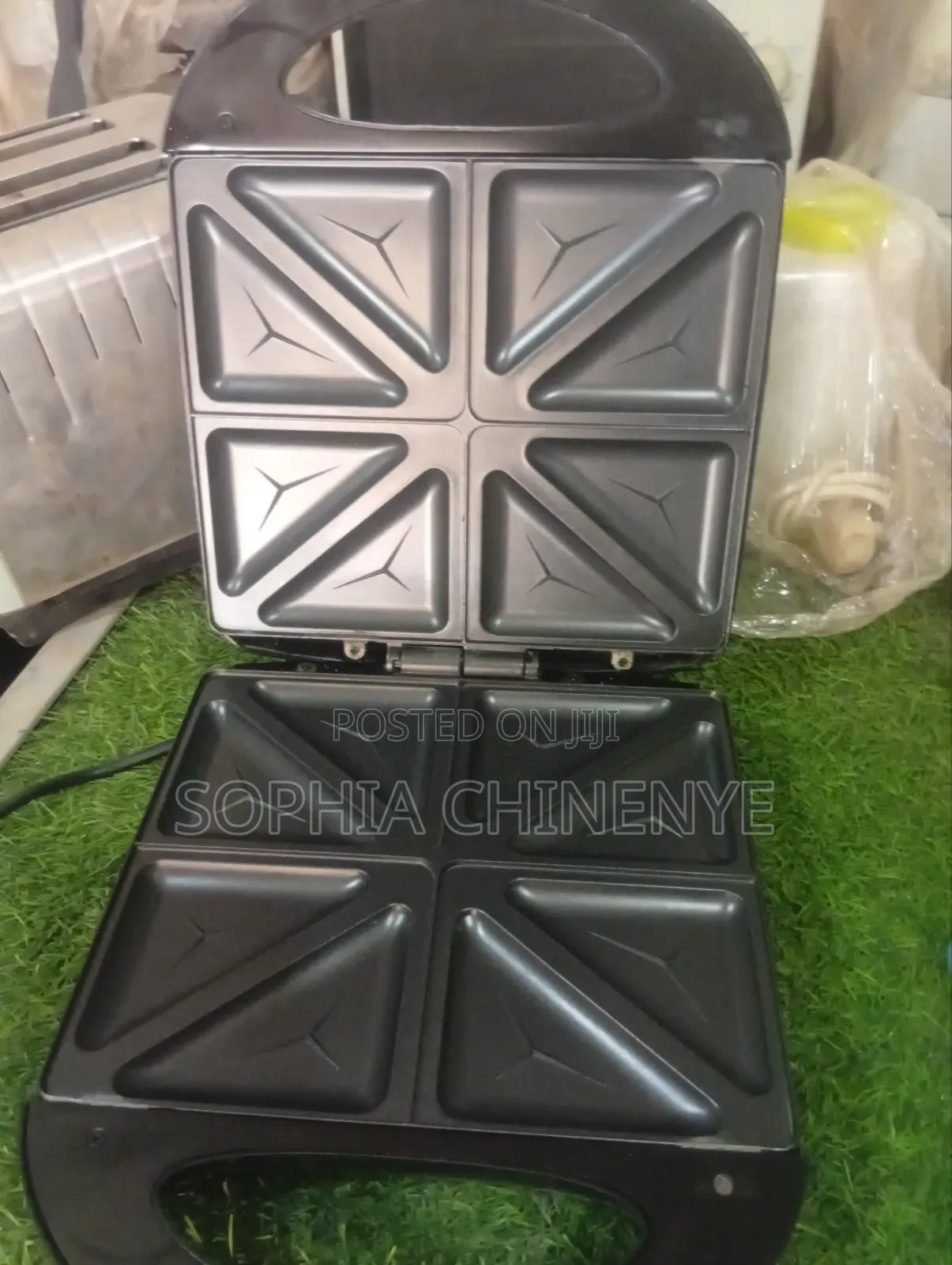 Brand New 3in1 Shawarma,Waffles/ Bread Toaster