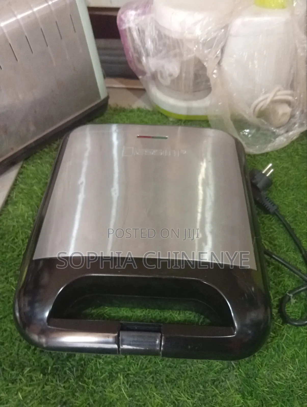 Brand New 3in1 Shawarma,Waffles/ Bread Toaster