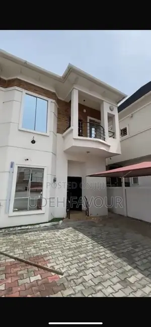 1bdrm Apartment in Lekki Conservation for rent
