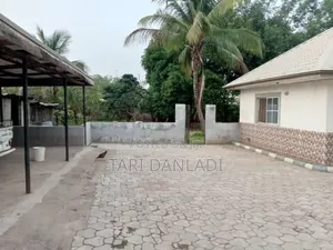 4bdrm House in Nyanya for sale