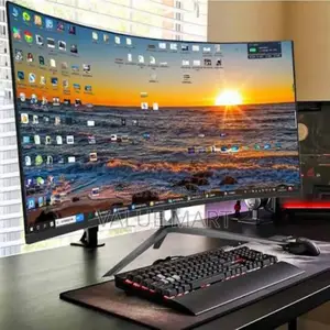 32 Inches Curved Monitor