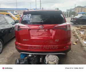 Toyota RAV4 2017 Red