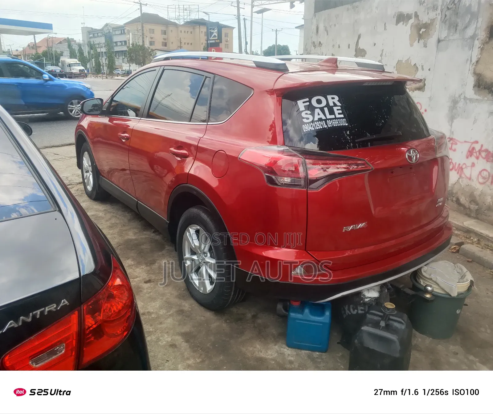 Toyota RAV4 2017 Red