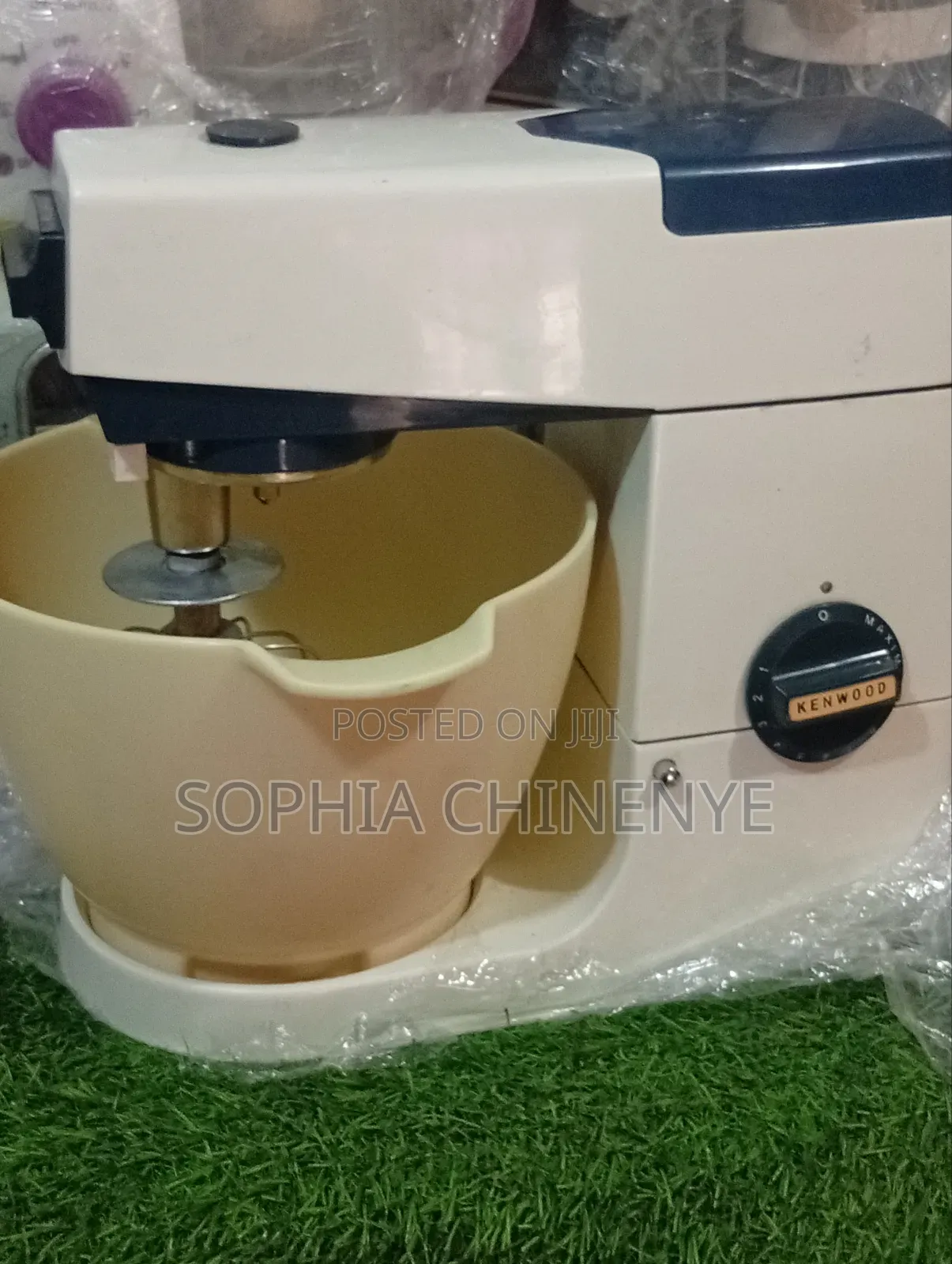 Belgium 6litres Dessinni Mixer Available