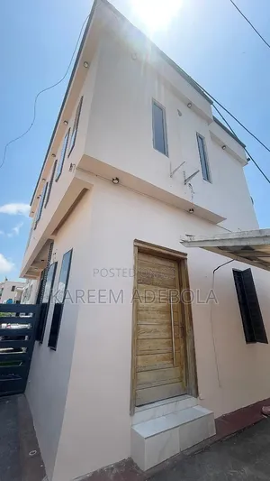 Furnished 1bdrm Duplex in Agungi for rent