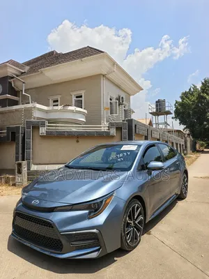 Toyota Corolla LE (1.8L 4cyl 2A) 2019 Blue