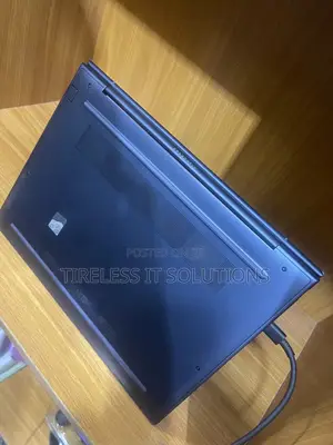 Laptop HP Dragonfly G3 16GB Intel Core i7 SSD 512GB