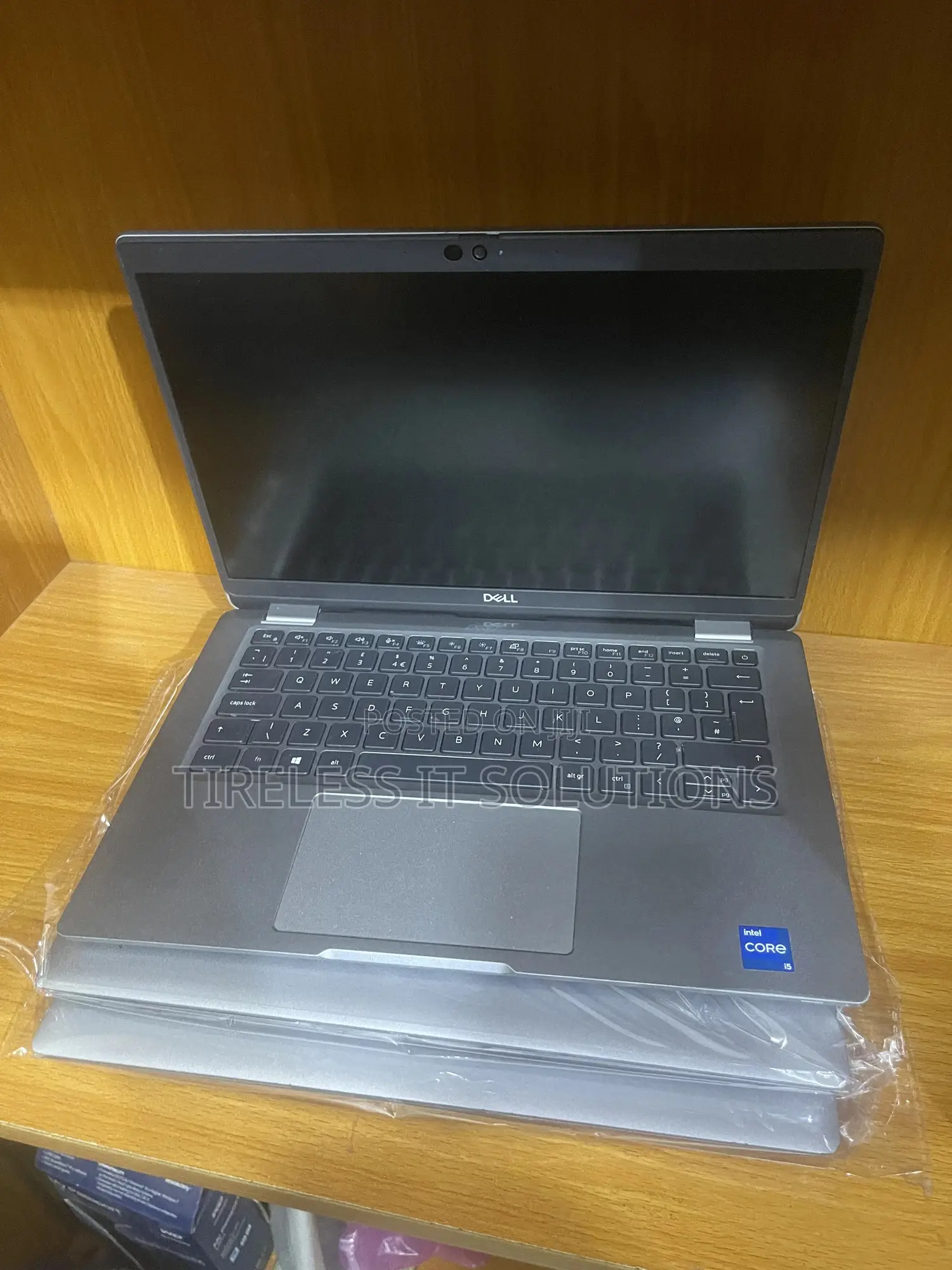 Laptop Dell Latitude 5320 8GB Intel Core i5 SSD 256GB
