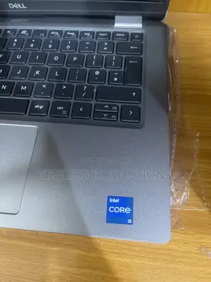Laptop Dell Latitude 5320 8GB Intel Core i5 SSD 256GB