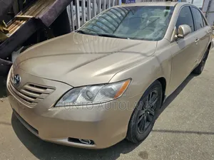 Toyota Camry 2007 Gold