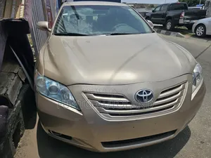 Toyota Camry 2007 Gold