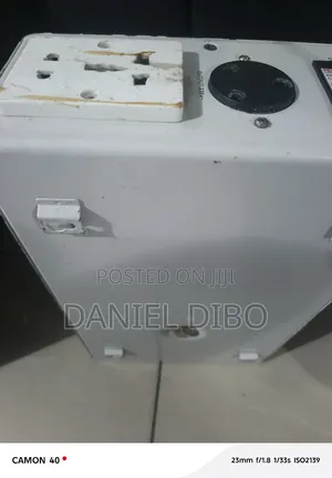 Duravolt Dv-5000 Digital Automatic Voltage Regulator