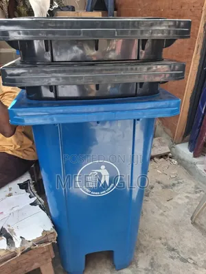 240ltrs Plastic Garbage Dustbin With Pedal