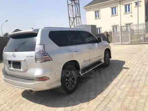 Lexus GX 2016 Silver