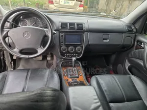 Mercedes-Benz M Class 2005 Black