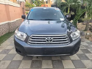 Toyota Highlander 2010 Gray