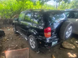 Toyota RAV4 Automatic 2003 Blue