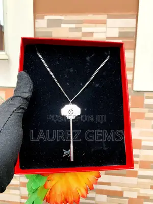 Men Bar Necklace