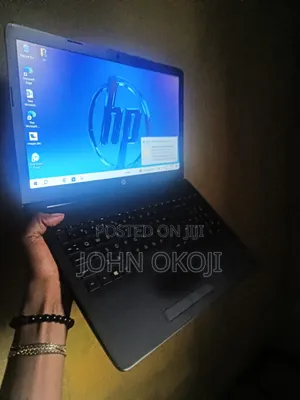 Laptop HP 15 4GB Intel Core i3 HDD+SSD 500GB