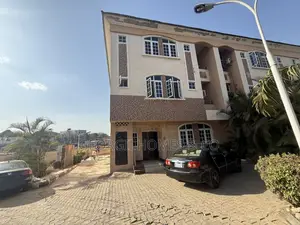 4bdrm Townhouse/Terrace in Katampe (Main) for sale