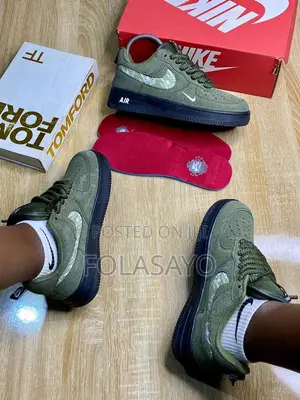 Nike Fully Boxed High Quality Sneakers