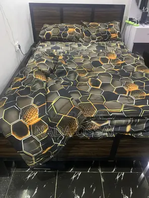 Mouka Bed (4 by 6 )