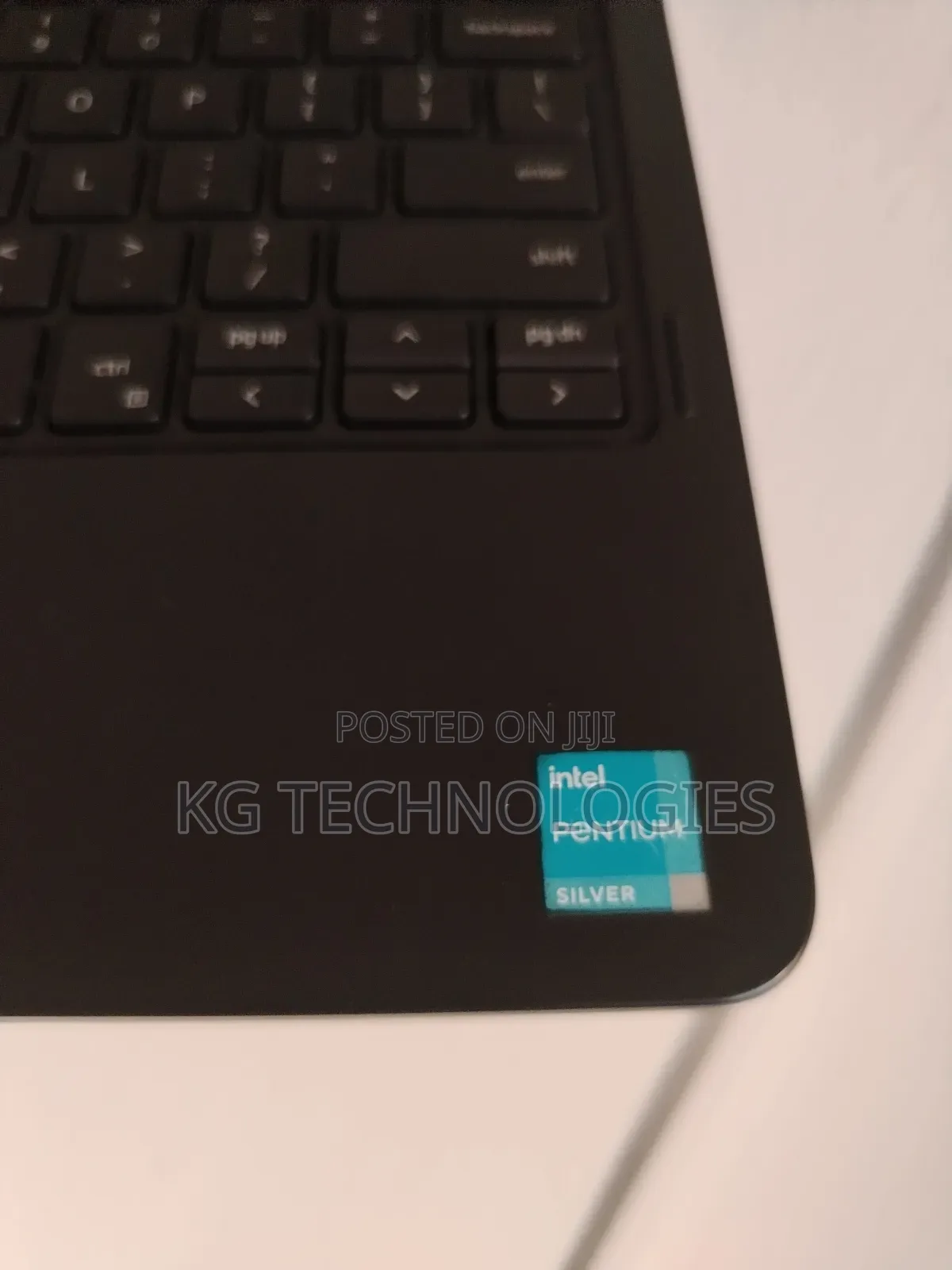 Laptop Dell Latitude 3120 8GB Intel Pentium SSD 128GB