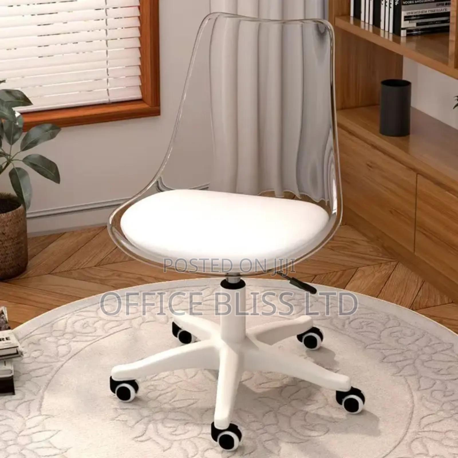 Aesthetic Transparent Home,Office & Studio Swivel Chair