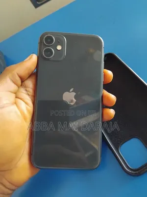 Apple iPhone 11 64 GB Black