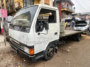 Mitsubishi Canter 1999 White