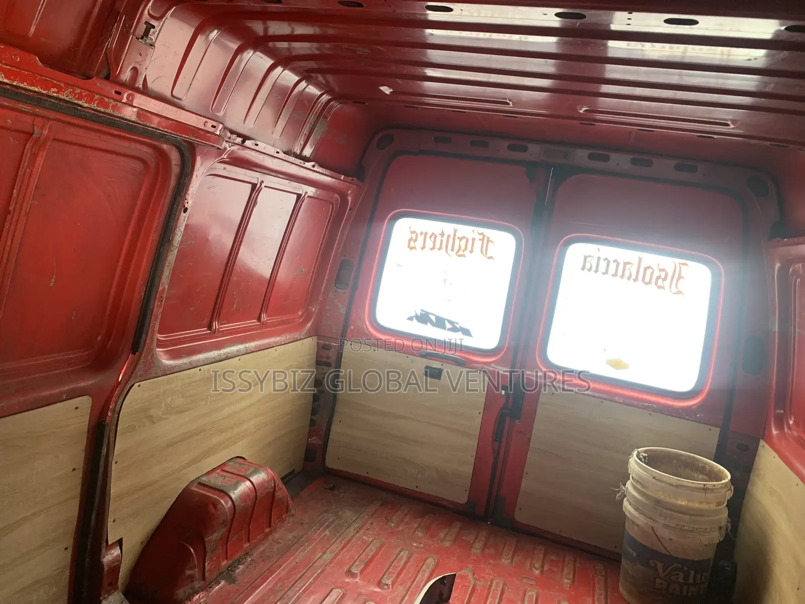 Ford Transit 2004 Red
