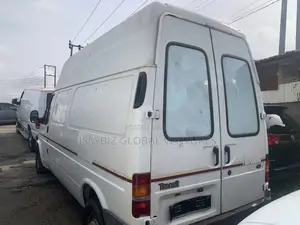 Ford Transit 2005 White