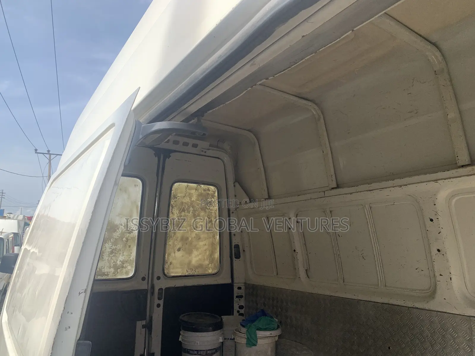 Ford Transit 2005 White