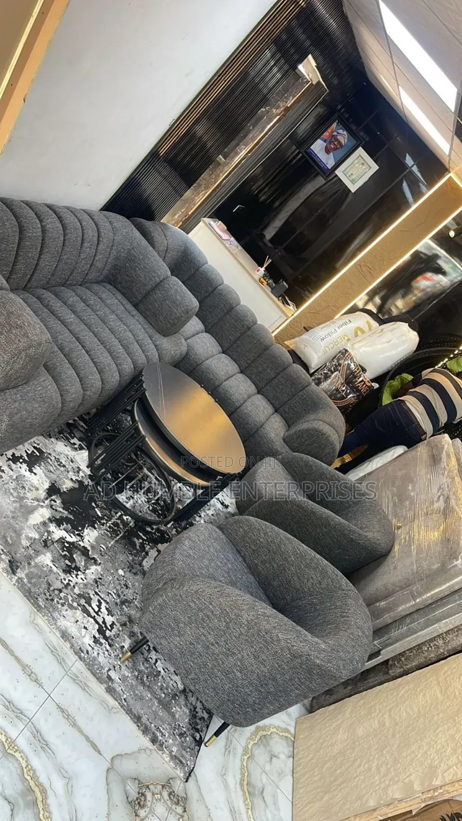 Sleek Sofa Chair L Shape
