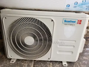 Air Conditioner Scanfrost Split Type
