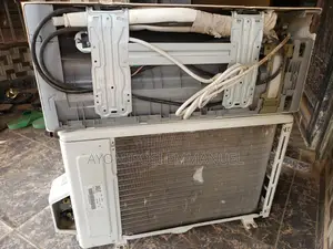 Air Conditioner Scanfrost Split Type