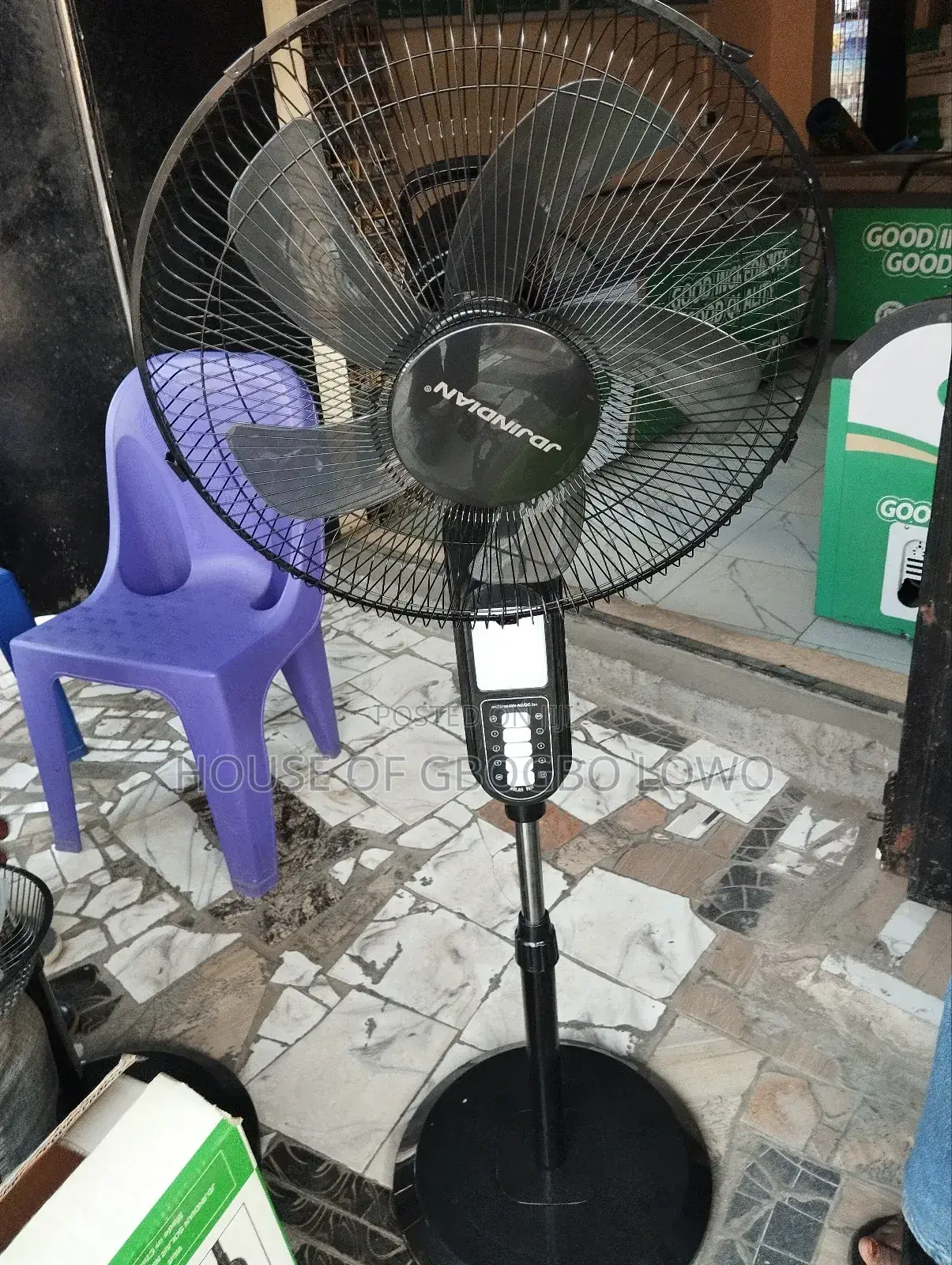 16 Inches Rechargeable Standing Fan With Solar Panel Remote Control