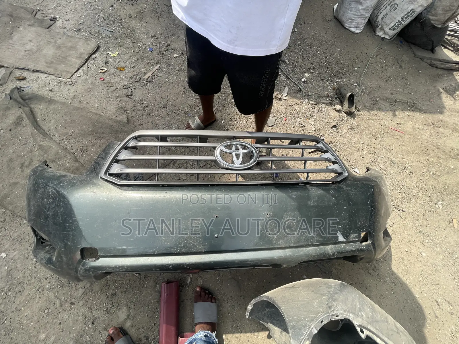 Complete Front Bumper Highlander 2008