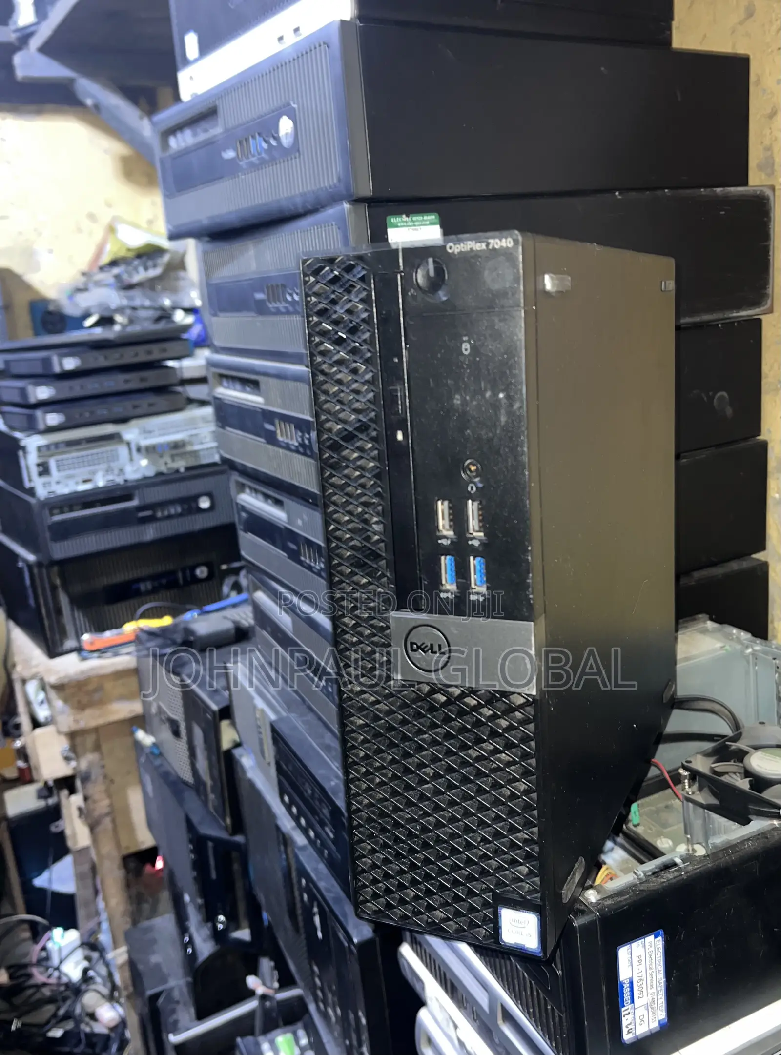 Desktop Computer Dell OptiPlex 3070 4GB Intel Core i5 SSD 128GB