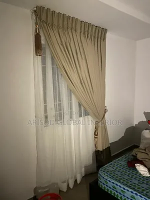 Gorgeous Subtle Curtain Drape