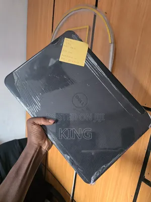 New Laptop Dell Inspiron 15 3531 4GB Intel Pentium HDD 640GB