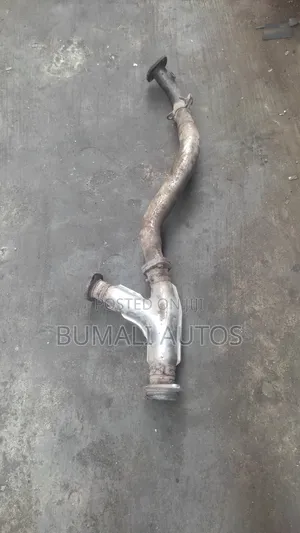 Exhaust Mouth For Toyota Highlander 2005 Model